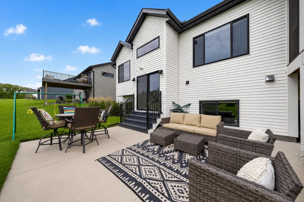 1987 31st Street SW Rochester, MN 55902