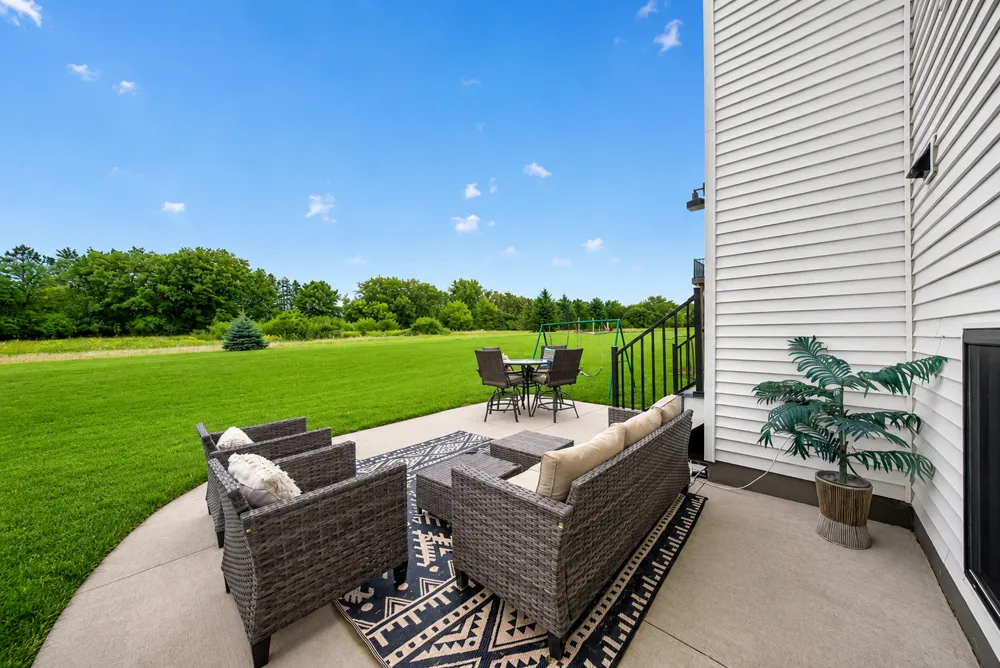 1987 31st Street SW Rochester, MN 55902
