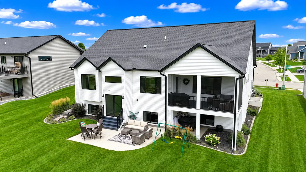 1987 31st Street SW Rochester, MN 55902