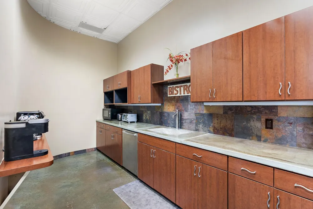 4100 Shoreline Drive Spring Park, MN 55384