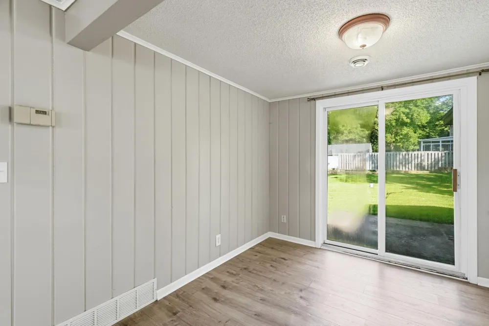 10760 56th Street Clear Lake, MN 55319