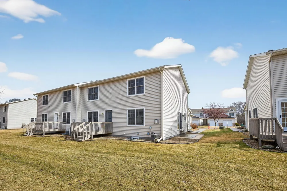 3069 Venice Lane NW Rochester, MN 55901