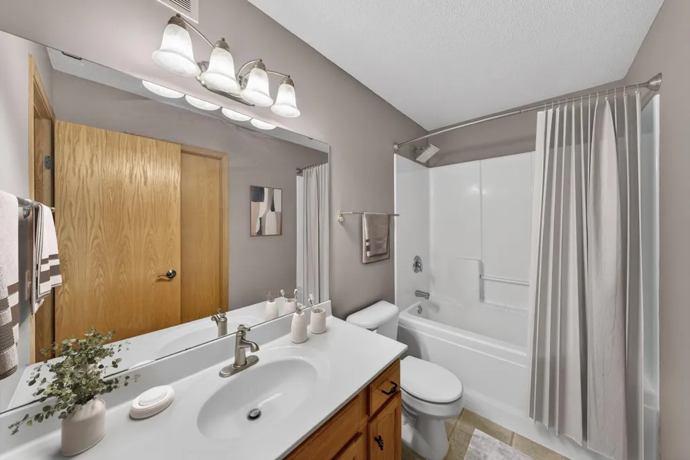 3069 Venice Lane NW Rochester, MN 55901