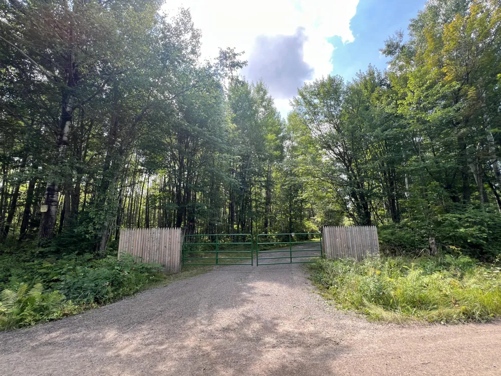 10852 W Toivola Road Toivola, MN 55765