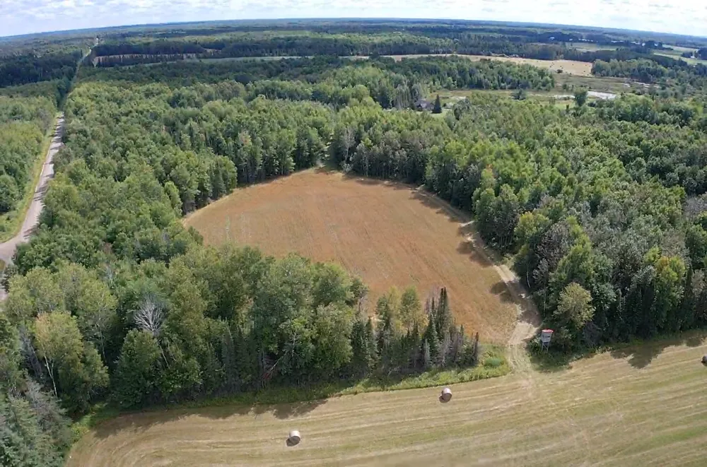 10852 W Toivola Road Toivola, MN 55765