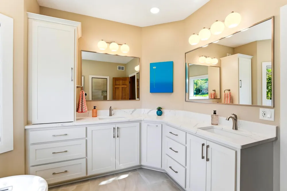 16751 Ironwood Circle Lakeville, MN 55044