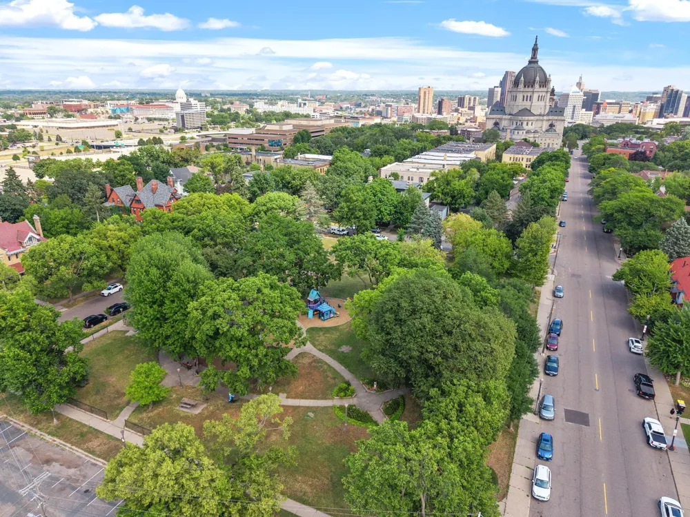294 Dayton Avenue #1E Saint Paul, MN 55102
