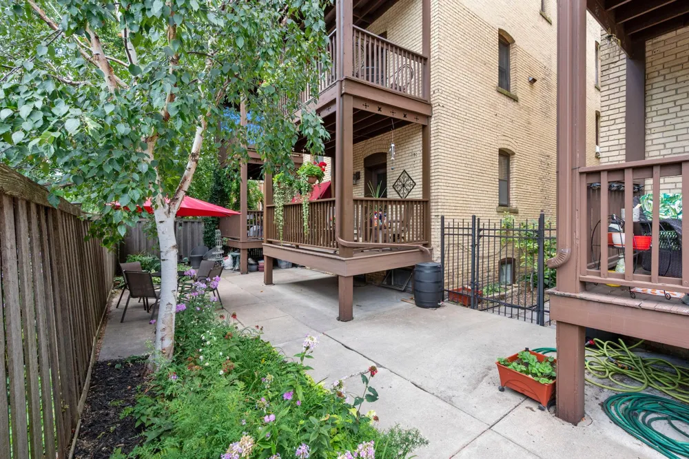 294 Dayton Avenue #1E Saint Paul, MN 55102