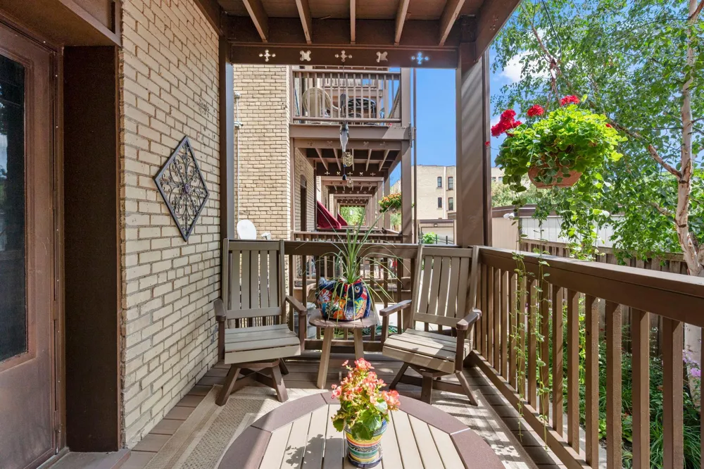 294 Dayton Avenue #1E Saint Paul, MN 55102