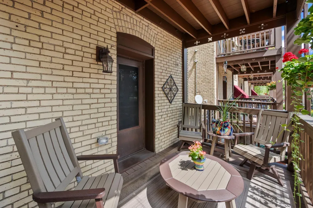 294 Dayton Avenue #1E Saint Paul, MN 55102