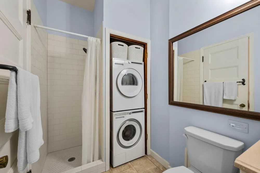 294 Dayton Avenue #1E Saint Paul, MN 55102