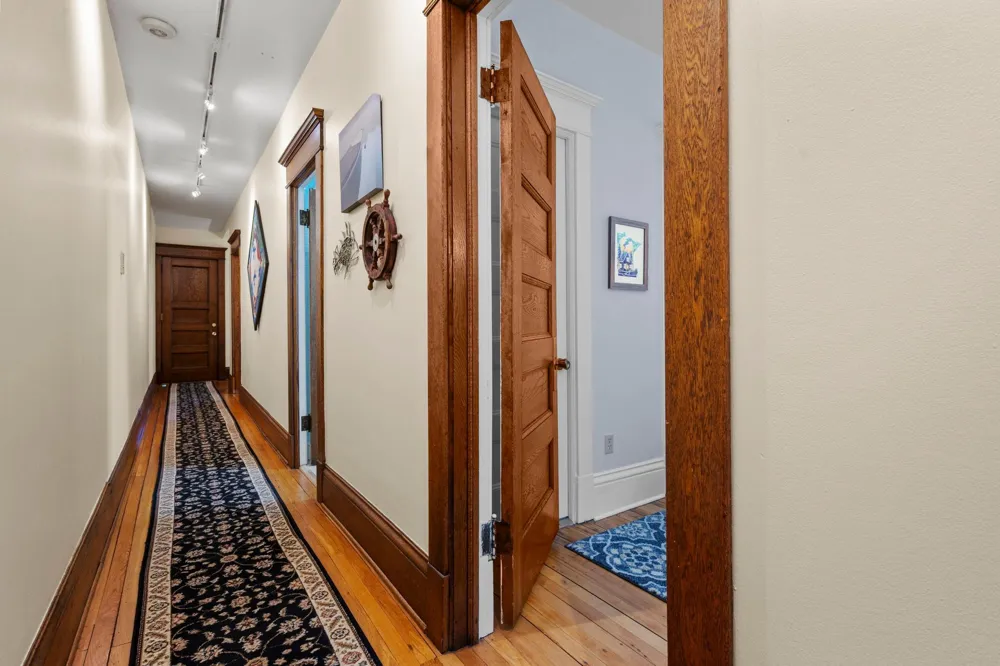 294 Dayton Avenue #1E Saint Paul, MN 55102