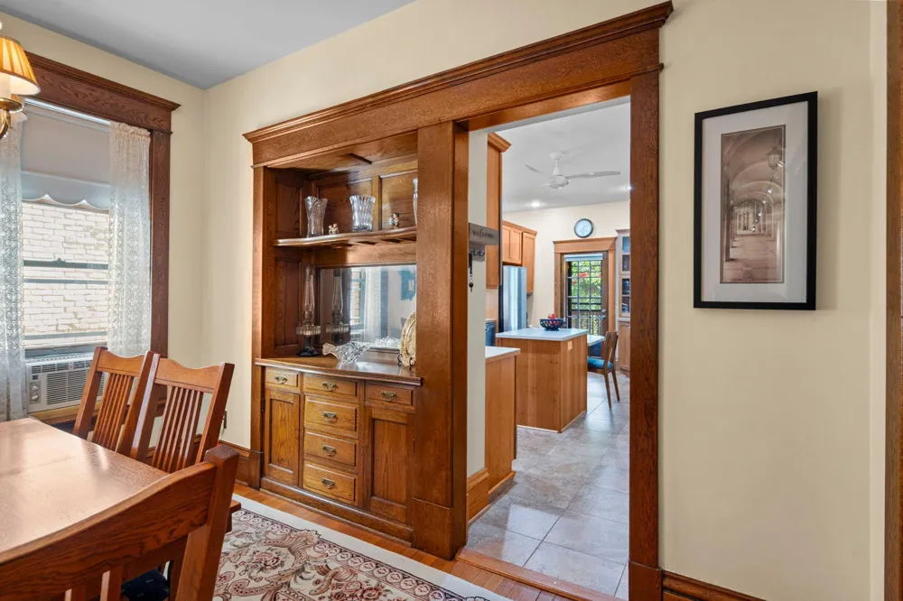 294 Dayton Avenue #1E Saint Paul, MN 55102