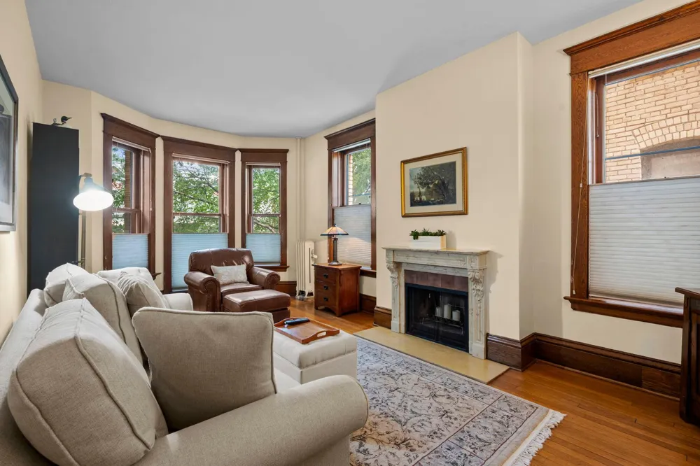 294 Dayton Avenue #1E Saint Paul, MN 55102