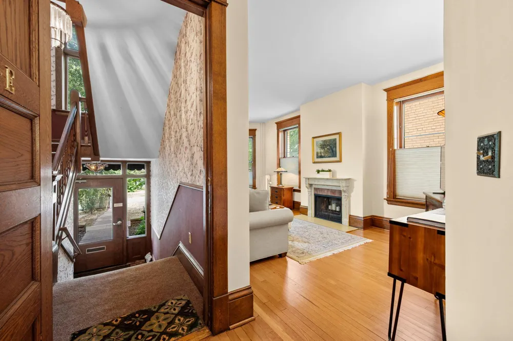 294 Dayton Avenue #1E Saint Paul, MN 55102