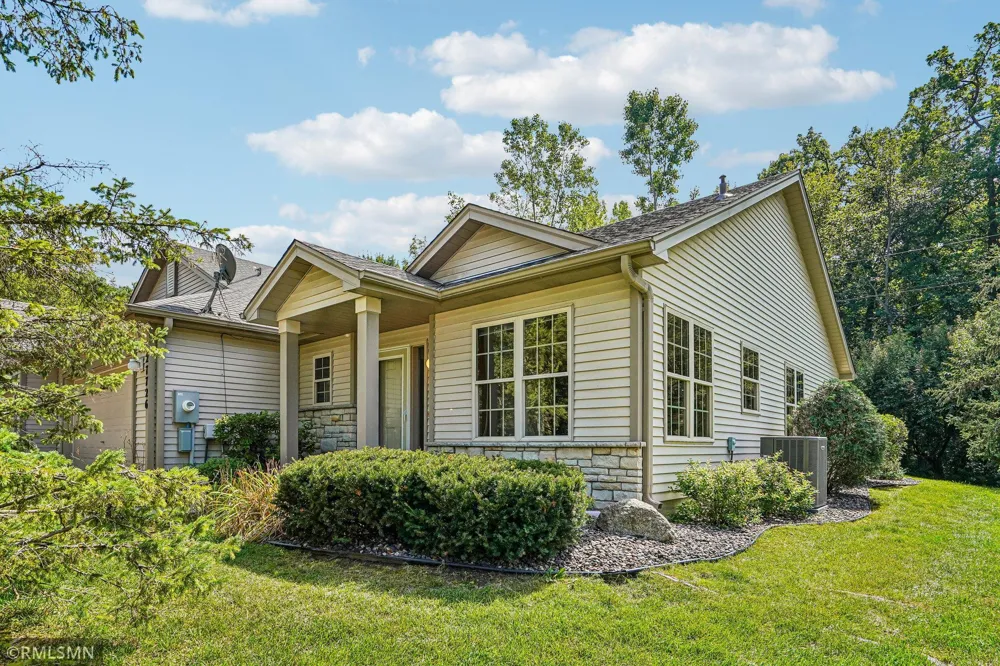 27726 Woodland Drive Chisago City, MN 55013