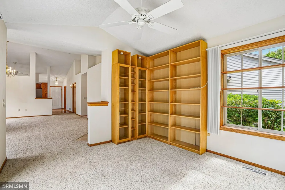 27726 Woodland Drive Chisago City, MN 55013