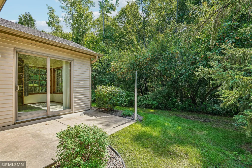 27726 Woodland Drive Chisago City, MN 55013