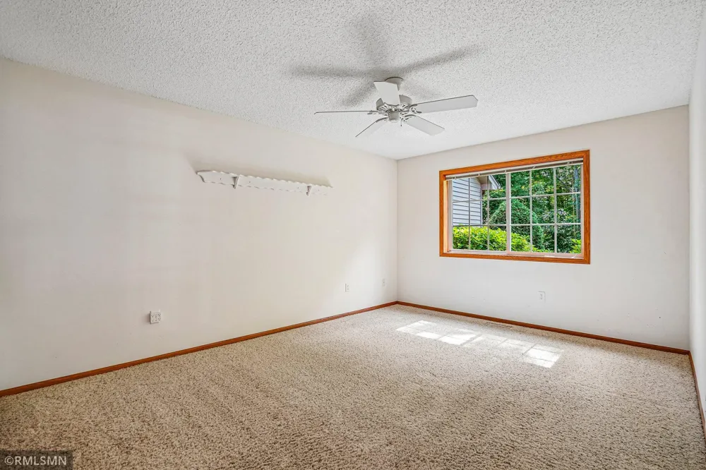 27726 Woodland Drive Chisago City, MN 55013