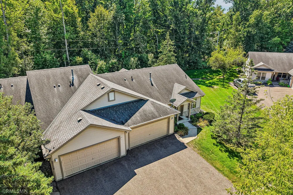 27726 Woodland Drive Chisago City, MN 55013