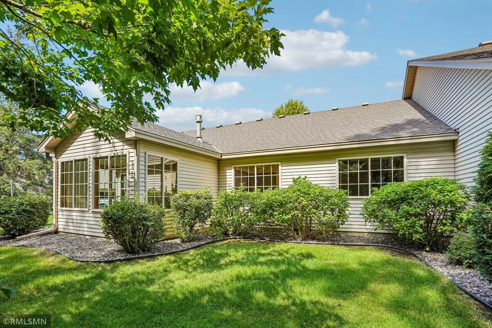 27726 Woodland Drive Chisago City, MN 55013