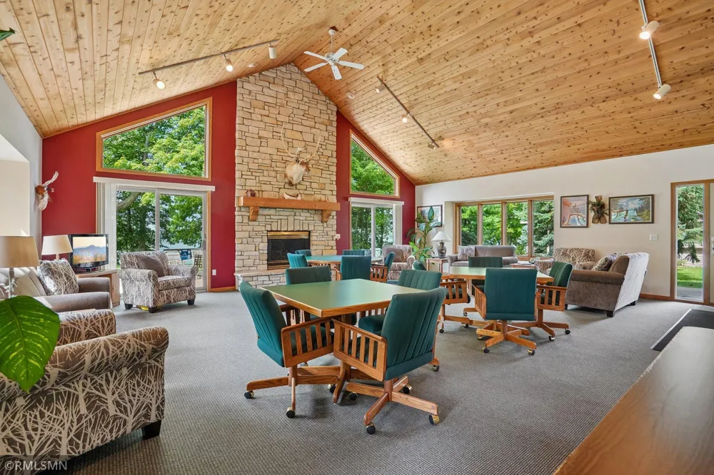 27726 Woodland Drive Chisago City, MN 55013