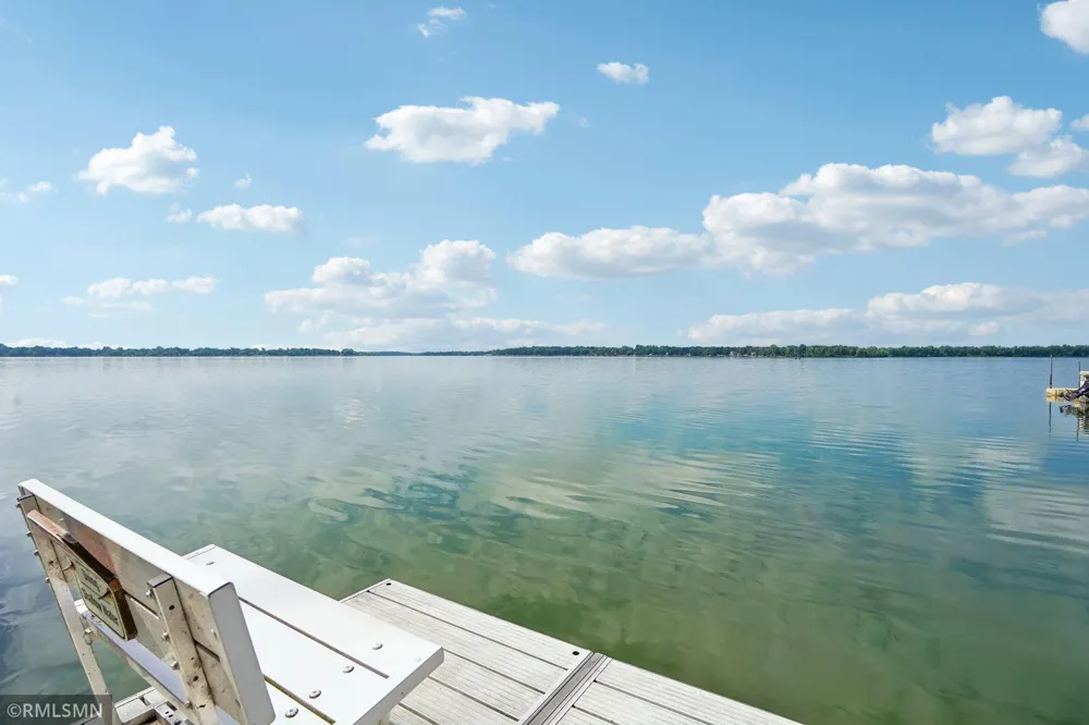 27726 Woodland Drive Chisago City, MN 55013