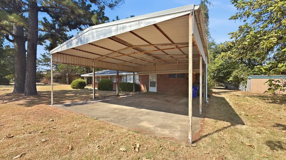 1027 Highway 377 Whitesboro, TX 76273