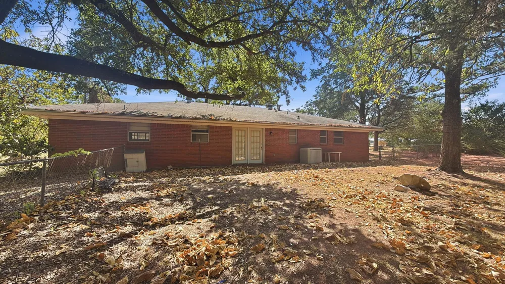 1027 Highway 377 Whitesboro, TX 76273