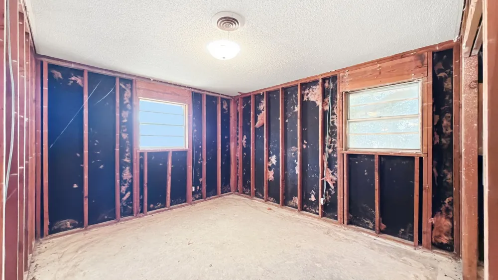 1027 Highway 377 Whitesboro, TX 76273