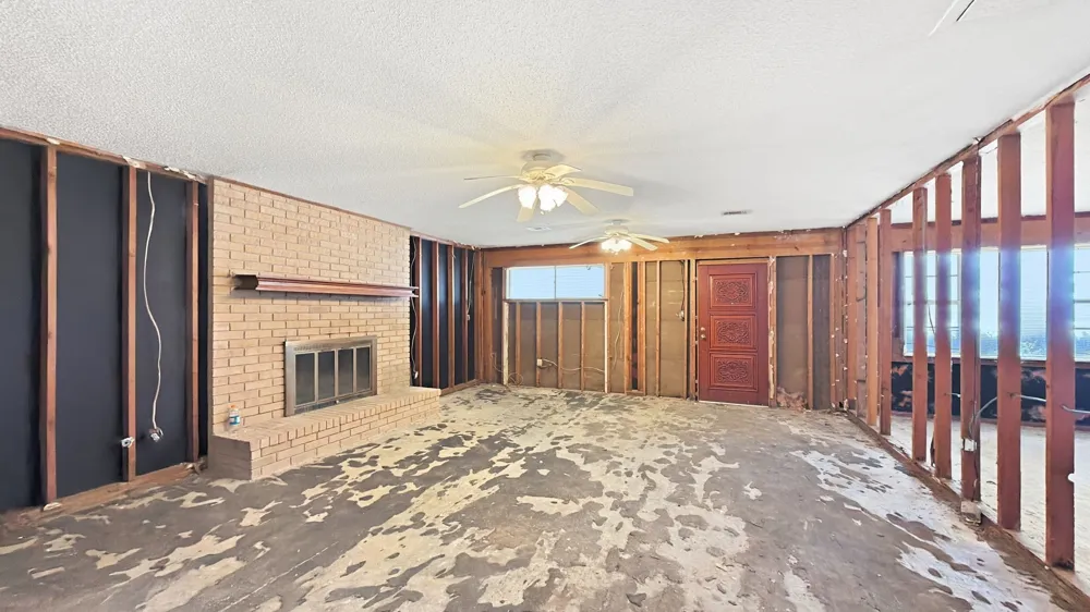 1027 Highway 377 Whitesboro, TX 76273