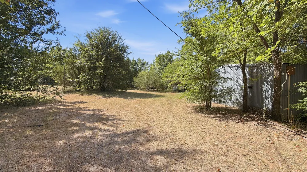 1027 Highway 377 Whitesboro, TX 76273
