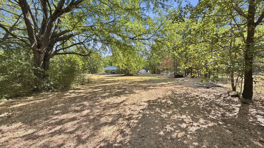 1027 Highway 377 Whitesboro, TX 76273