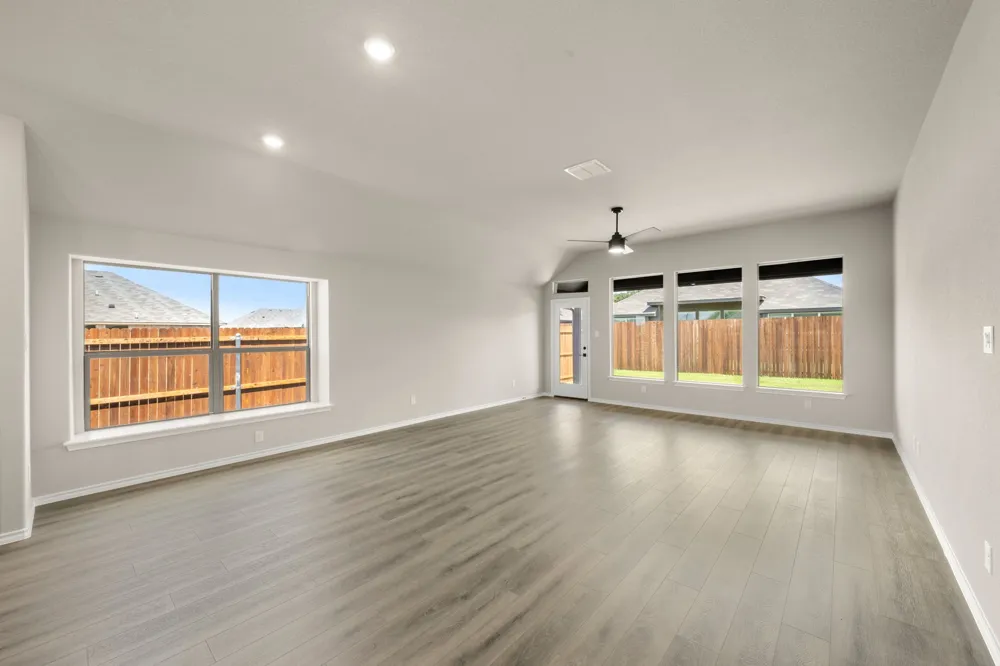 4017 Kitts Road Granbury, TX 76049