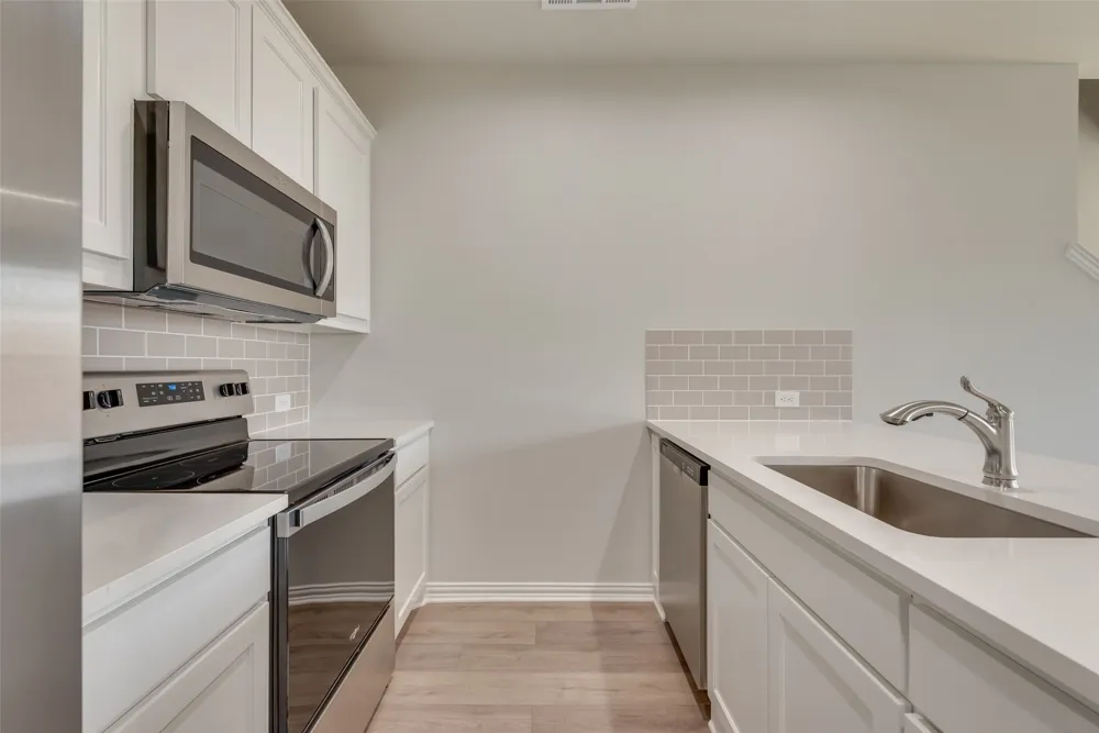 6909 Yellow Hammer Way Arlington, TX 76001