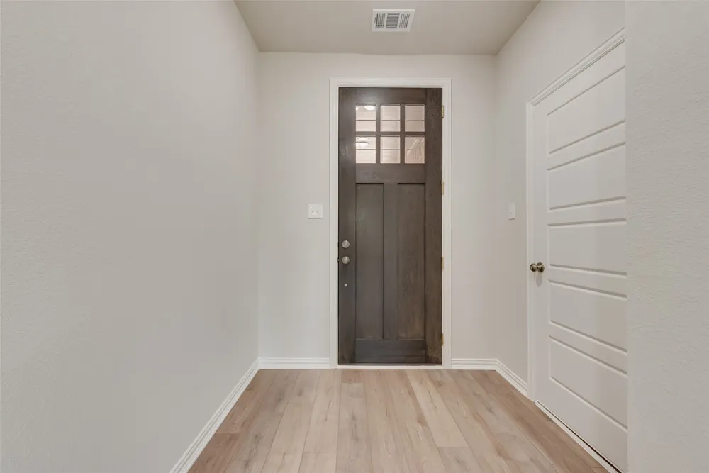 6909 Yellow Hammer Way Arlington, TX 76001