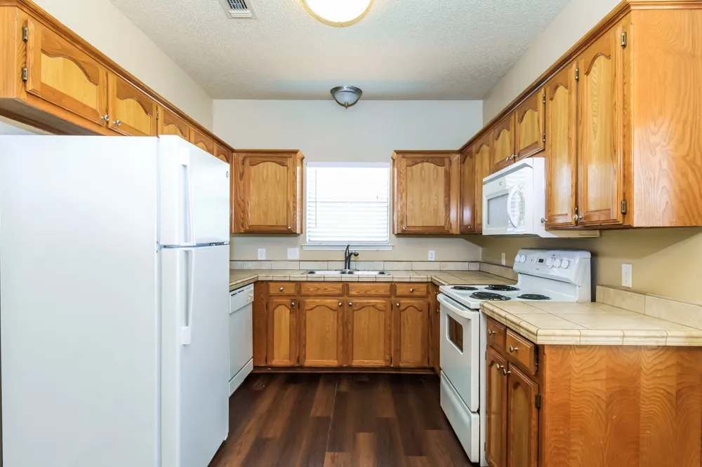 705 Running Creek Drive Arlington, TX 76001