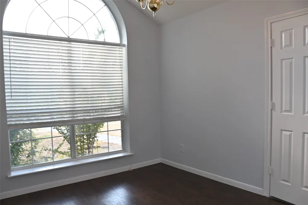 8104 Bells Street Frisco, TX 75035
