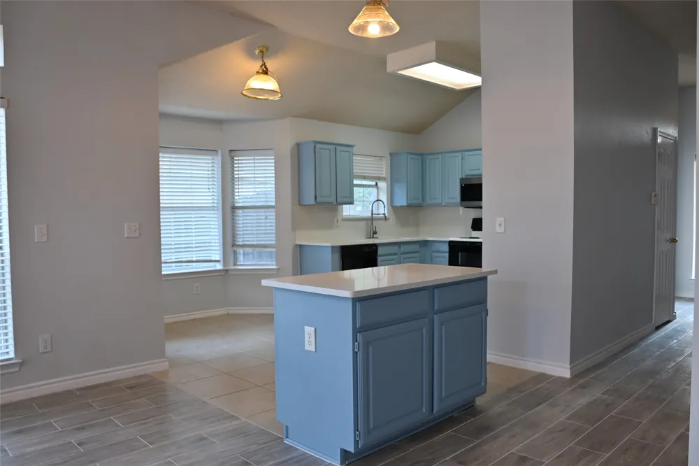 8104 Bells Street Frisco, TX 75035