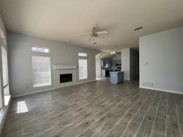 8104 Bells Street Frisco, TX 75035