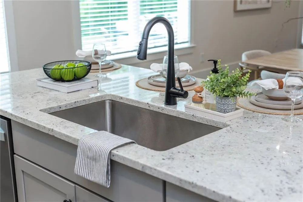 5552 Keswick Drive Flowery Branch, GA 30542