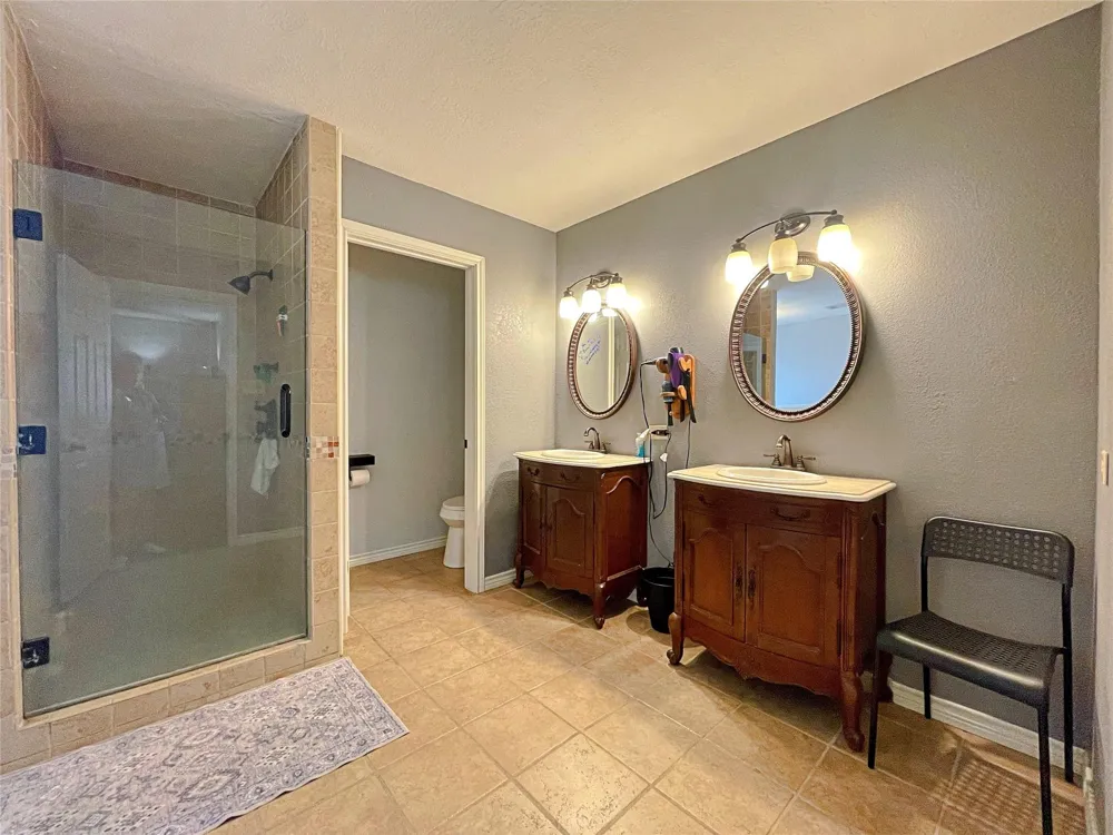 3000 Shadow Lawn Brenham, TX 77833