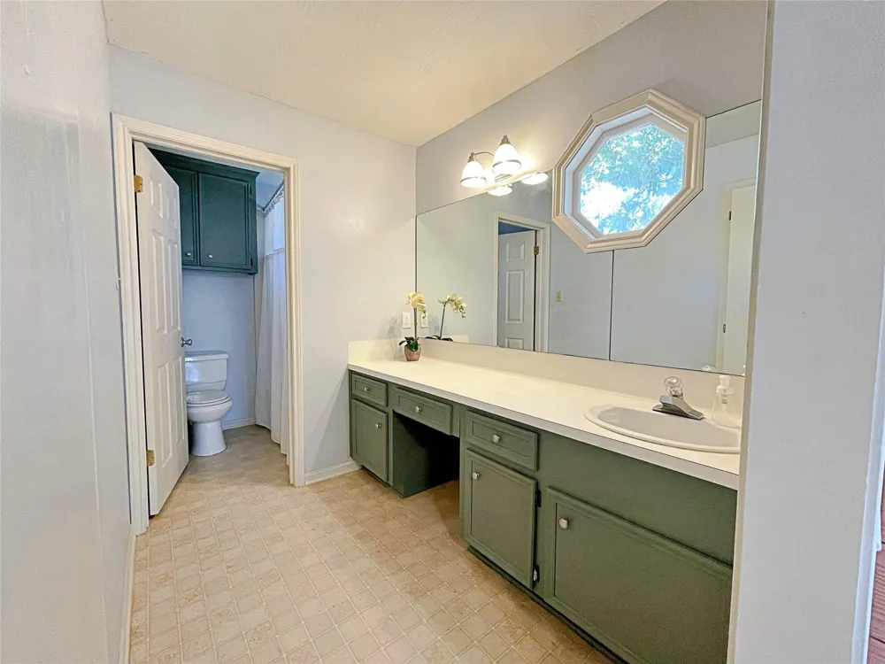 3000 Shadow Lawn Brenham, TX 77833
