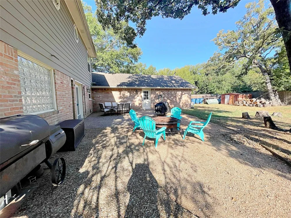 3000 Shadow Lawn Brenham, TX 77833