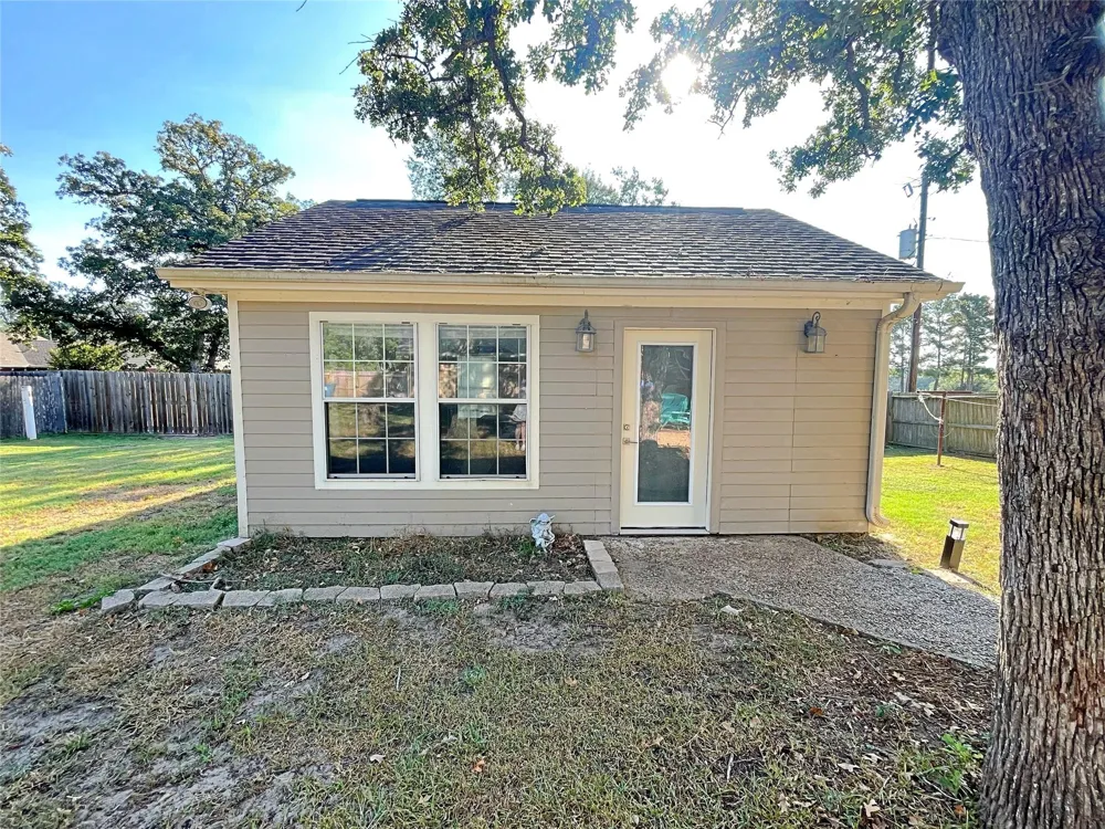 3000 Shadow Lawn Brenham, TX 77833