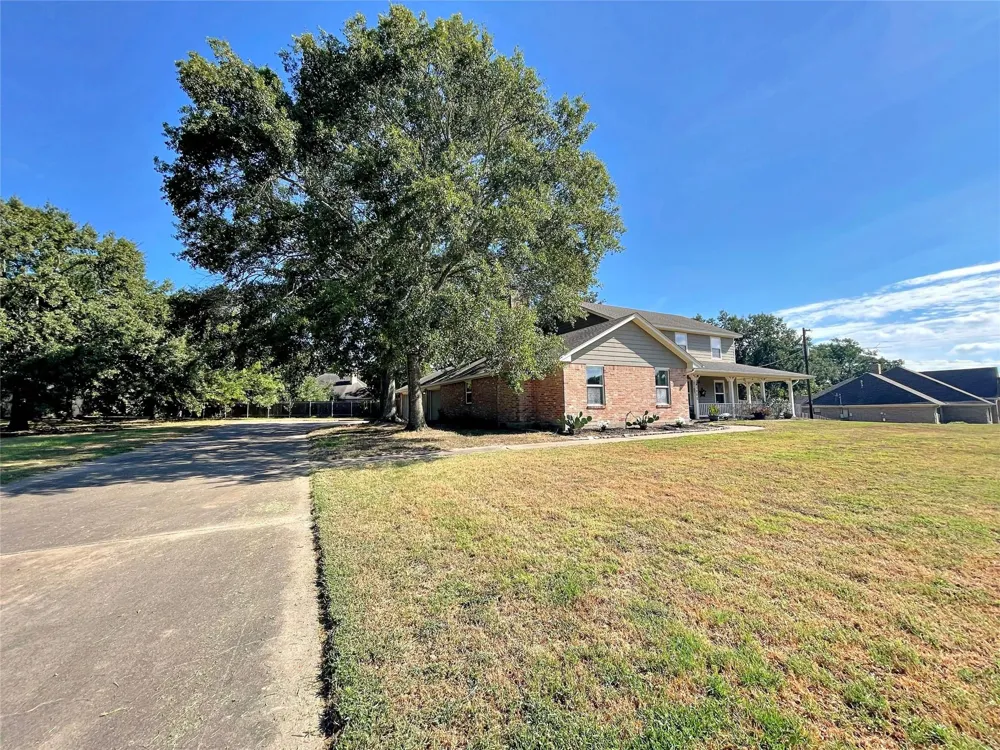 3000 Shadow Lawn Brenham, TX 77833