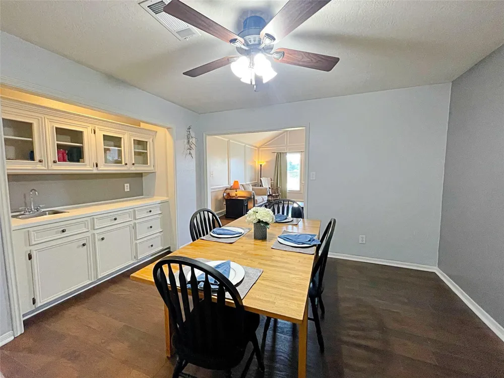 3000 Shadow Lawn Brenham, TX 77833