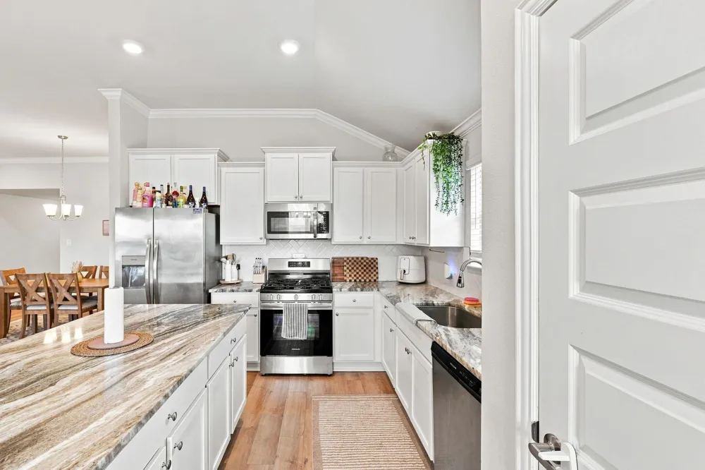 40132 Spyglass Hill Drive Cleveland, TX 77327