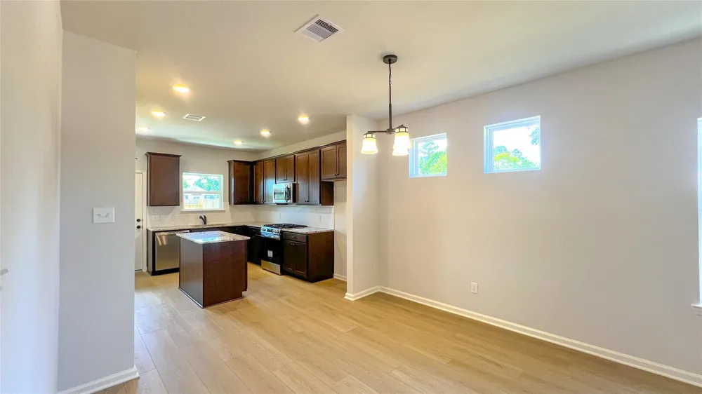 9793 Enclave Ridge Road Willis, TX 77318
