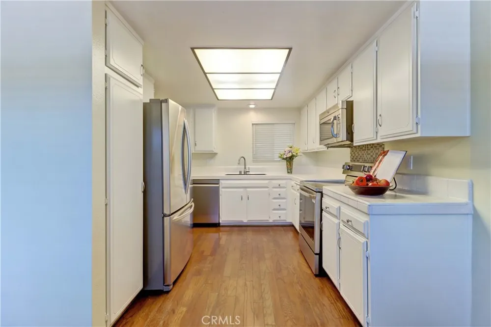 3298 Via Carrizo #O Laguna Woods, CA 92637